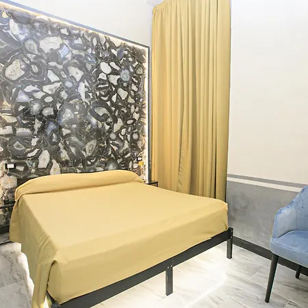 Hotel Torre Orefici 3*