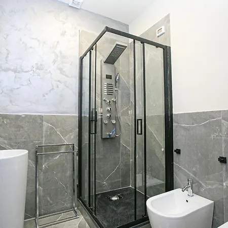 Torre Orefici 3* 热那亚